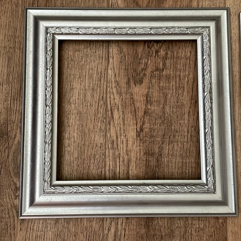 Two picture frames (silver)